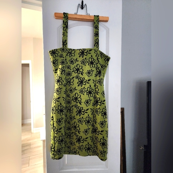 Retro Green Floral Mini Dress - Picture 2 of 4